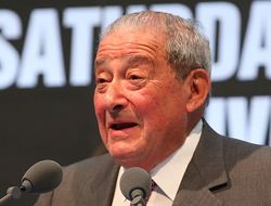 фото - Боб Арум прокомментировал пересмотр боя Пакьяо–Хорн независимыми судьями