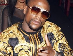 фото - Мэйуэзер не стал критиковать Роузи