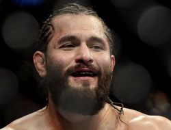 фото - «Крутейший ублюдок» бросил вызов Флойду Мэйуэзеру