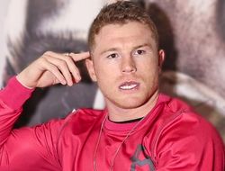 фото - Сауль Альварес: «Сейчас я бы точно побил Мейвезера»