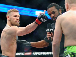 фото - Макгрегор выступит на UFC 300? Названы возможные соперники