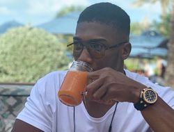 фото - Эдди Херн торгуется с Уайтом, говорит, что «близок бой Энтони Джошуа с Миллером»