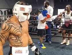 фото - Иван Редкач обвинил Дэвиса в манипуляции общественным мнением из-за видео