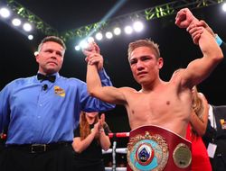 фото - Элвин Сото удосрочил Кацунари Такаяму в ярком махаче: видео