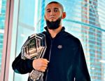 Видео победного удушения Хамзата Чимаева на UFC 267