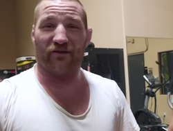 фото - Можем наконец-то подраться. Стриклэнд бросил вызов экс-чемпиону