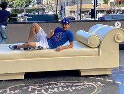 фото - Валуев на сельхозработах, выходной Постола, первый нокдаун Роя Джонса — соцсети 