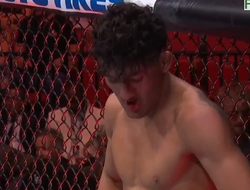 фото - Самый молодой боец UFC сенсационно проиграл в Майами