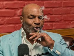 фото - Тайсон избил назойливого мужчину в салоне самолета: видео