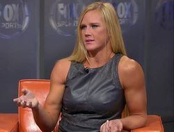 фото - Холли Холм: Ждём, когда бой с Киборг предложат официально