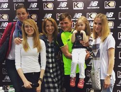 фото - Автограф-сессия и интервью Дениса Беринчика — видео