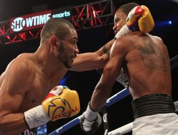 фото - Ускатеги добился своего: IBF постановила провести матч-реванш с Дирреллом