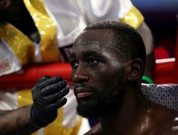 фото - Бой Кроуфорд – Спенс. У Тони и Джонса неожиданные прогнозы, но вам понравится