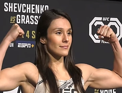 фото - Валентина Шевченко сенсационно проиграла на UFC 285