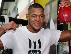 фото - Промоутеры Бетербиева и Барреры не договорились — сегодня торги