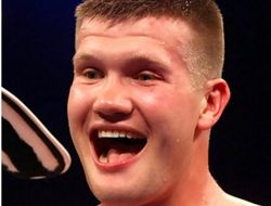 фото - Шеннон Бриггс встретится с «Зашей» Димитренко