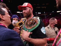 фото - WBC вынудит Фьюри отказаться от титула уже на следующей неделе? Мнение промоутера