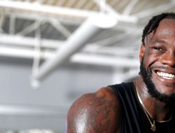 фото - Уайлдер нокаутировал Хелениуса: видео