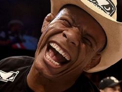 фото - Пике Кондита продолжается: его задушил Алекс Оливейра