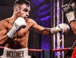 фото - Небитый проспект Эндрю Молони досрочно победил матёрого Луиса Консепсьона