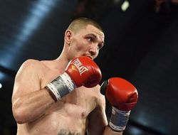 фото - Вячеслав Шабранский отпраздновал досрочную победу