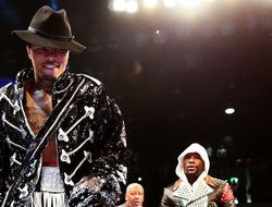 фото - Гарсия обвинил Дэвиса в жульничестве: «Ни чести, ни достоинства»