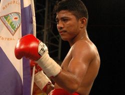 фото - Роман Гонсалес и Хуан Карлос Санчес побеждают в Никарагуа