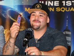 фото - Новый чемпион мира: пухлый Энди Руис проглотил Энтони Джошуа