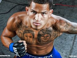 фото - Энтони Петтис – о дос Аньосе и Нурмагомедове