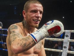 фото - Испания: Лехаррага ронял мексиканца, Гаго нокаутировал джорнимена