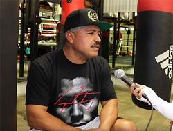 фото - Роберт Гарсиа — о боях Майки Гарсии против Пакьяо и Ломаченко 