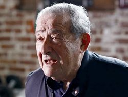 фото - Боб Арум — о счёте в бою Лопес–Ломаченко: Куда, б***ь, эти судьи вообще смотрели?!