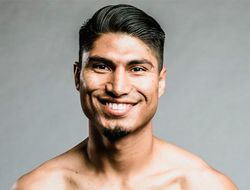 фото - Майки Гарсиа разобрал реванш Головкин–Альварес и спрогнозировал исход