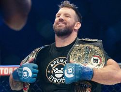 фото - Бэйдер сможет финишировать Кормье за пять раундов — тренер