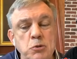 фото - Атлас рассуждал о поединке Спенс-Кроуфорд. Упоминал Мейвезера, Пакьяо, Хэйни и Ломаченко