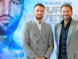 фото - Шоу Эдди Херна: досрочные победы Паркера и Фьюри