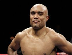 фото - Новое от Эла Хэймона: подписаны контракты с экс-чемпионами Кампильо и Мартинесом