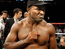 фото - Холифилд: «Мы с Кличко можем заработать по 20 миллионов минимум!»