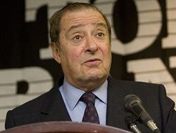 фото - Судьи поступили с Муратой ещё хуже, чем с Пакьяо — Арум