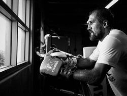 фото - Ковалёв готовится к искуплению, Тайсон пиарит травку, пара казахстанских нокаутов — соцсети