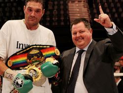 фото - Кличко будет деклассирован или брутально нокаутирован — промоутер Фьюри