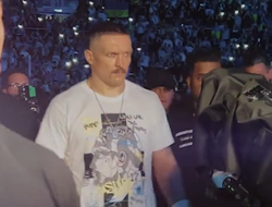 фото - Какой статус у боя Фьюри −Усик? Президент Top Rank поделился планами