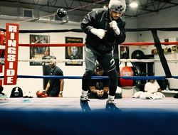 фото - Барау «отобрал пояс» у Кроуфорда, Дэвис забил на всех, защита Донэйра