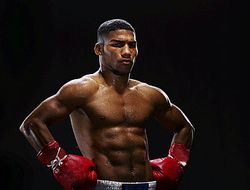 фото - Гамбоа согласен драться с Ломаченко при одном условии