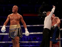 фото - Экс-спаррингёр Усика и Джошуа размялся на джорнимене: видео