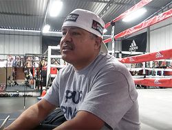 фото - Шейн Мосли побил бы Ломаченко в 61,2 кг — Роберт Гарсиа 