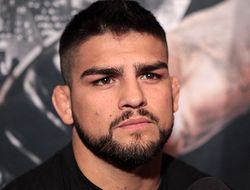 фото - Дела допинговые: Гастелум пойман на марихуане, бой с Андерсоном Силвой отменён