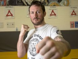 фото - Тренер Макгрегора: Конор переедет и Хабиба, и Фергюсона