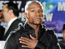 фото - Флойд Мэйуэзер прокомментировал своё высказывание о Мухаммеде Али