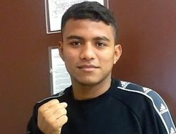 фото - Роман Гонсалес размялся на Леоне перед дебютом на НВО